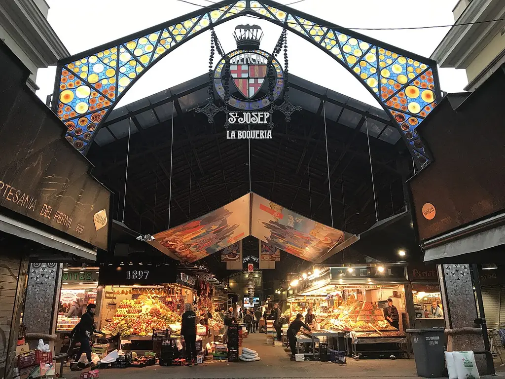 라 보케리아 시장(Mercat de la Boqueria)
