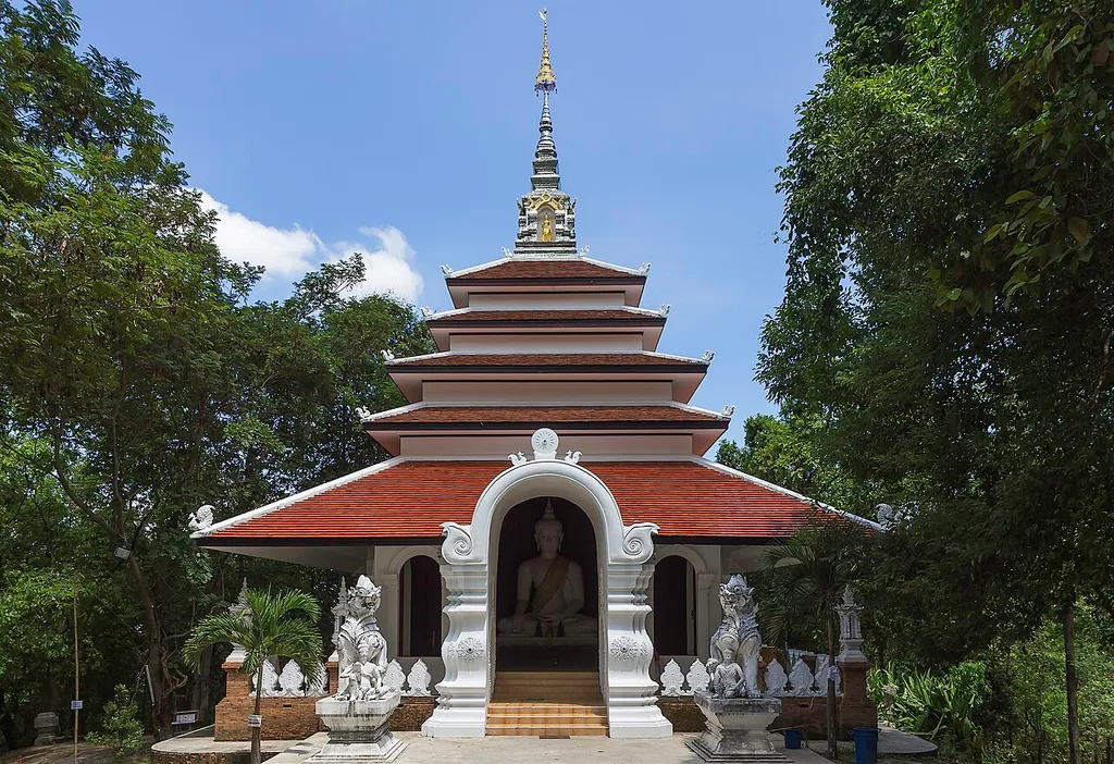 왓 파랏(Wat Pha Lat / วัดผาลาด)