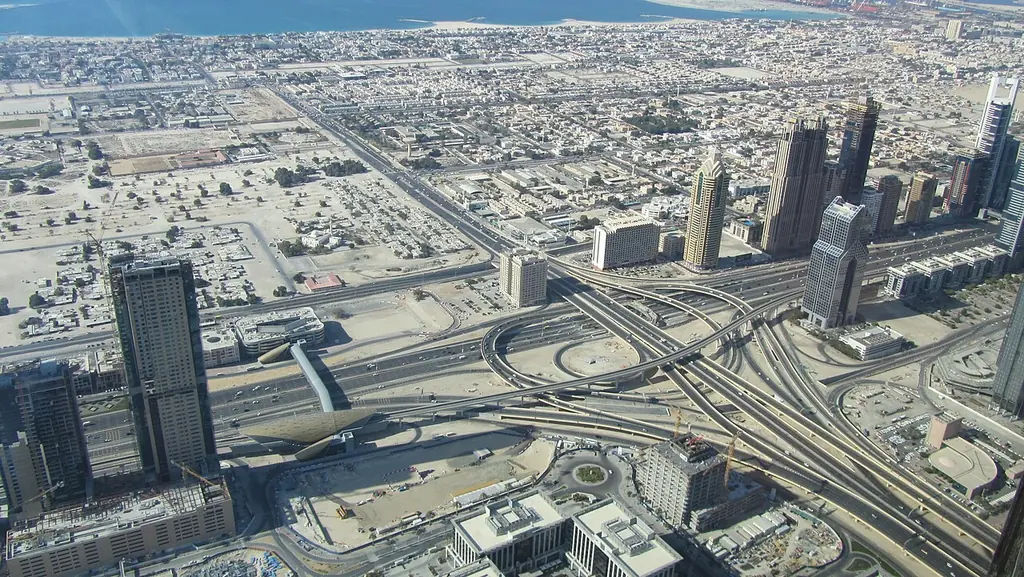 부르즈 칼리파 앳 더 톱 실버 124·125층(At the Top, Burj Khalifa — Silver)