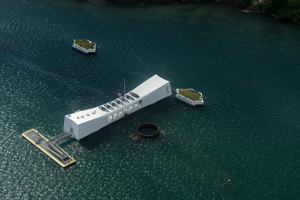 진주만 국립기념관 · USS 애리조나 기념관(Pearl Harbor National Memorial · USS Arizona Memorial)