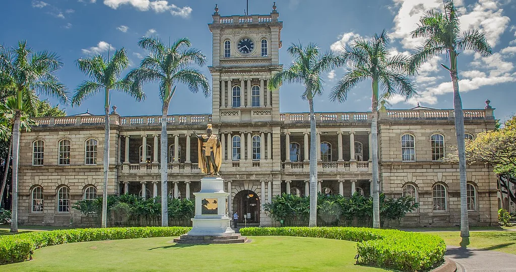 사법 역사 센터 · 알리이올라니 할레(King Kamehameha V Judiciary History Center)