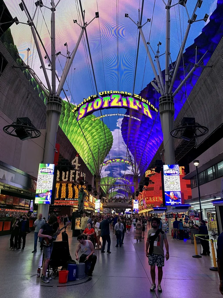 슬롯질라 집라인(SlotZilla Zip Line)