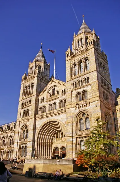 자연사박물관(Natural History Museum)