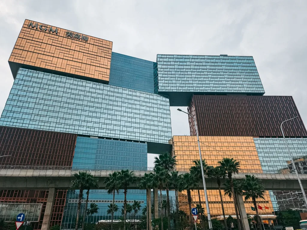 MGM 코타이 스펙터클(The Spectacle at MGM COTAI)
