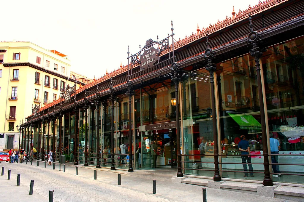 산미겔 시장(Mercado de San Miguel)