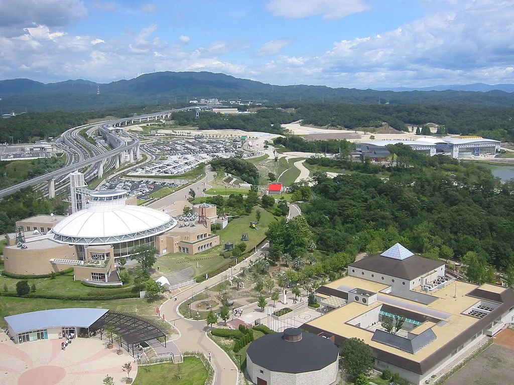아이치 지구박 기념공원 · 모리코로 파크(愛・地球博記念公園)