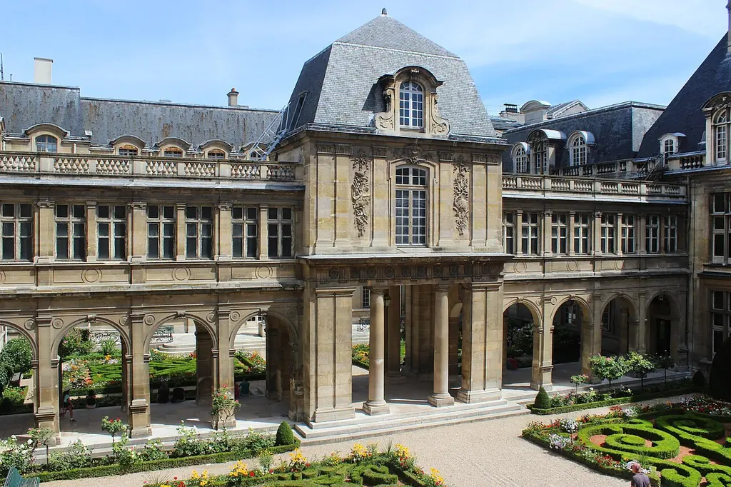 카르나발레 파리역사박물관(Musée Carnavalet – Histoire de Paris)
