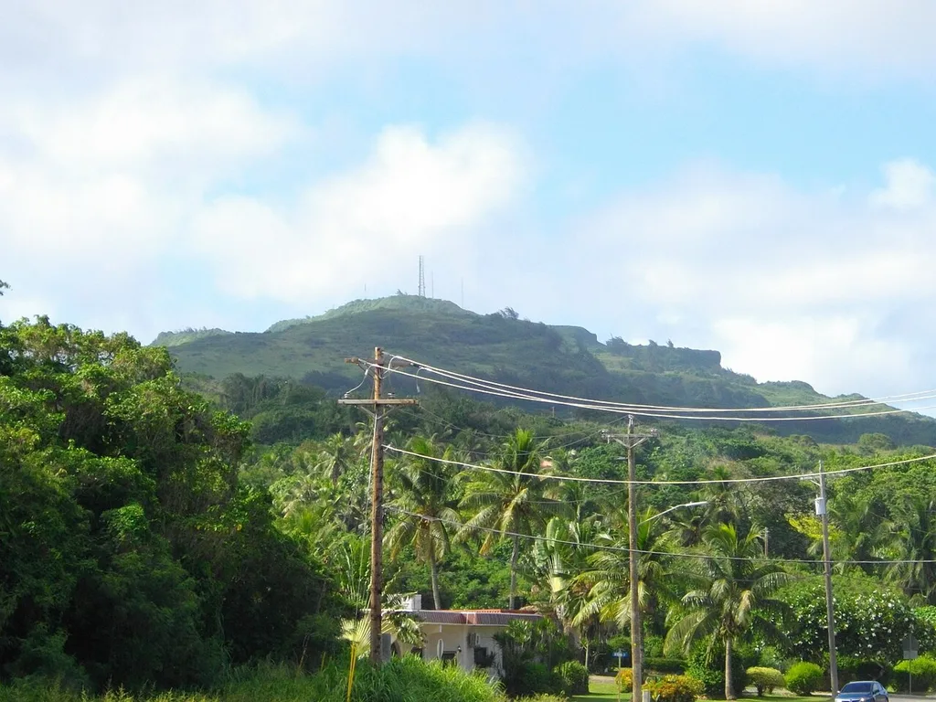 타포차우산(Mount Tapochau · Okso Takpochao)