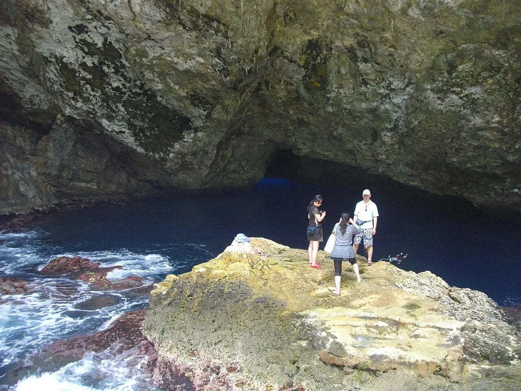그로토(The Grotto)
